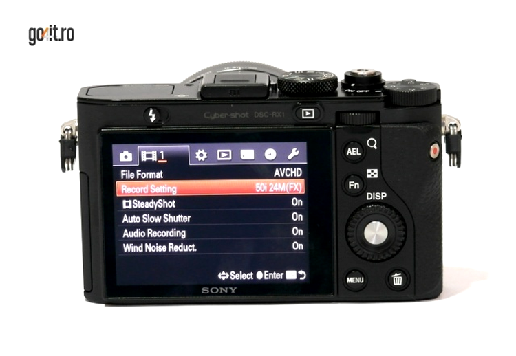 Sony RX1 are meniurile specifice seriei Alpha