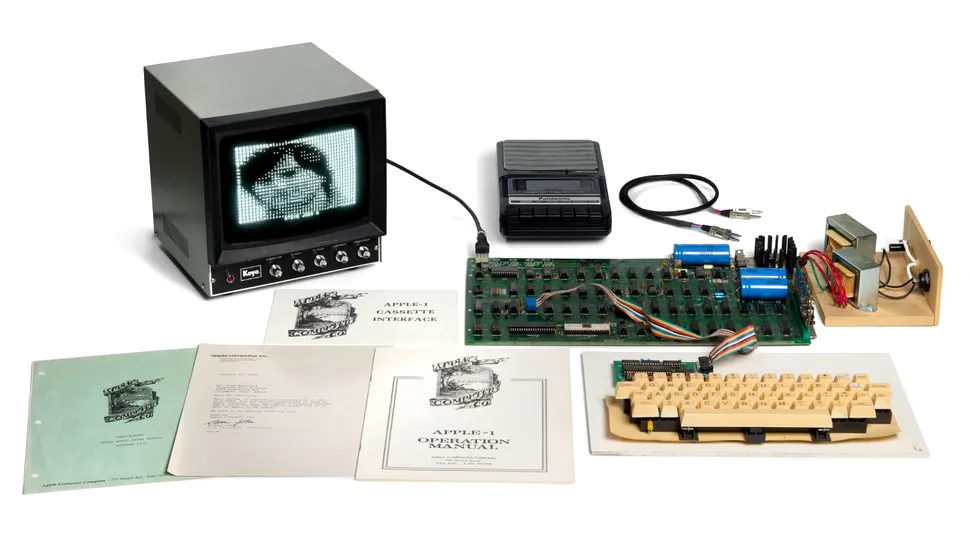 Un computer Apple-1 original ar putea fi vândut la licitație cu până la 800.000 de dolari