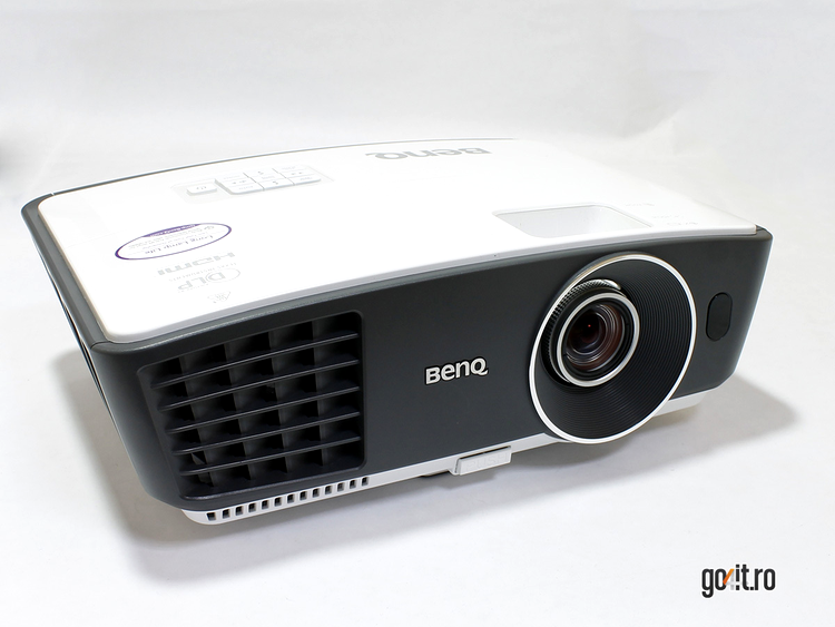 BenQ W750 - videoproiector pentru filme, cu suport 3D şi rezoluţie 720p