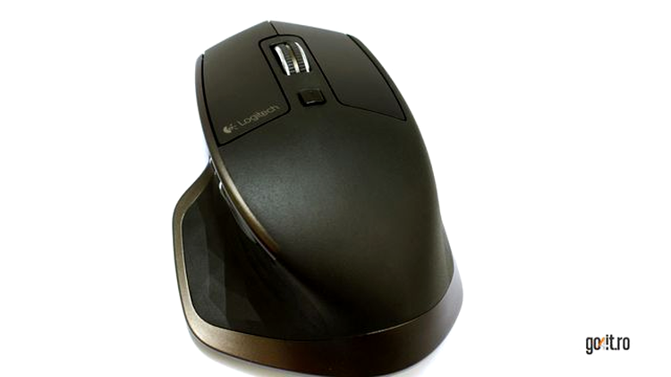 Logitech MX Master - Design confortabil