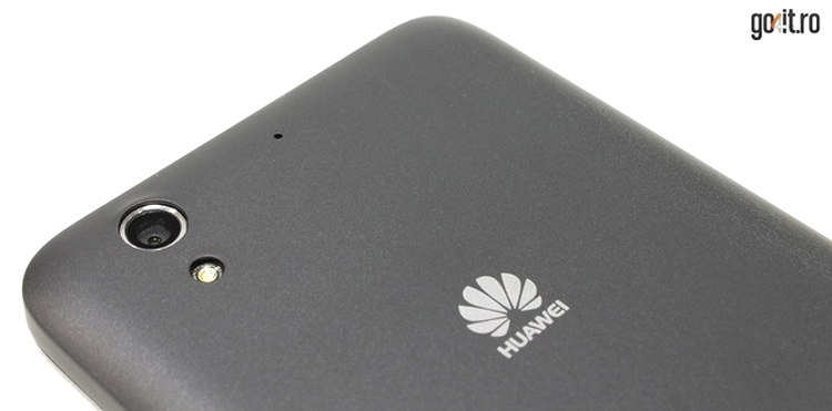 Huawei Ascend G630 - cameră foto banală cu senzor de 8 MP