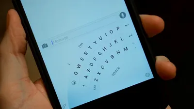Tastatura Microsoft pentru iOS poate fi folosită cu o singură mână