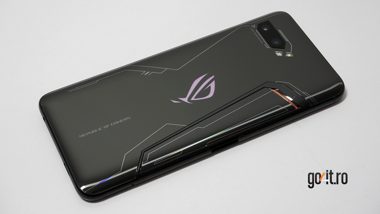 ASUS ROG Phone II