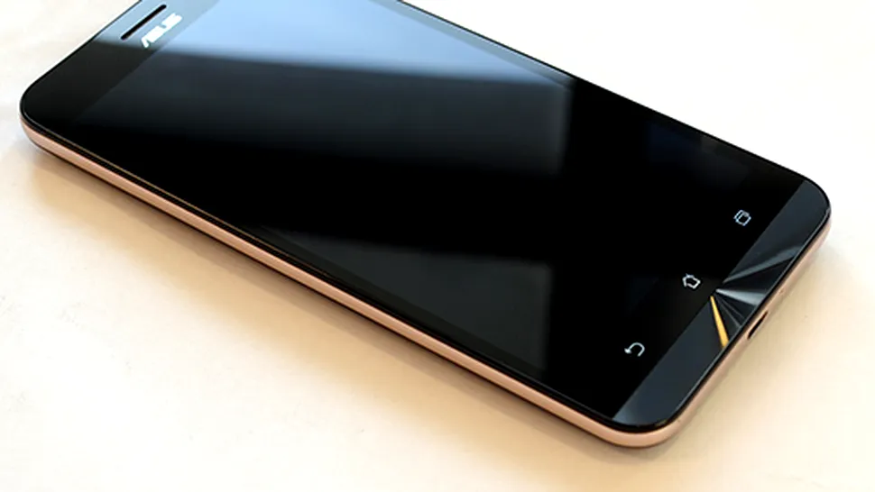 Zenfone Max ZC550KL, smartphone-ul cu autonomie de o săptămână (Review)