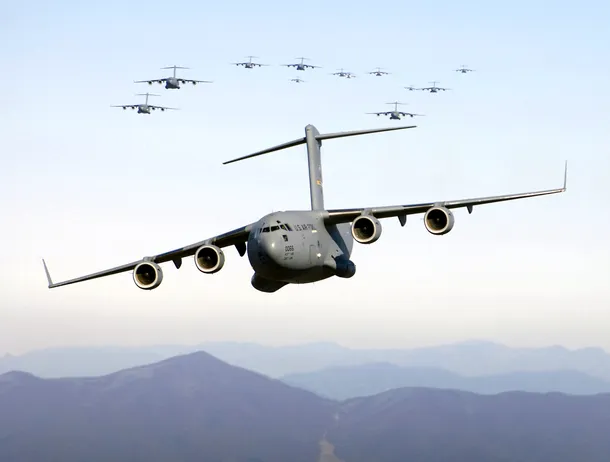 O aeronavă C-17 Globemaster III a plecat din România cu ajutoare pentru Venezuela