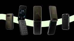 HMD 2660 Flip Senior Edition, un telefon creat special pentru seniori. Mary le țină companie utilizatorilor