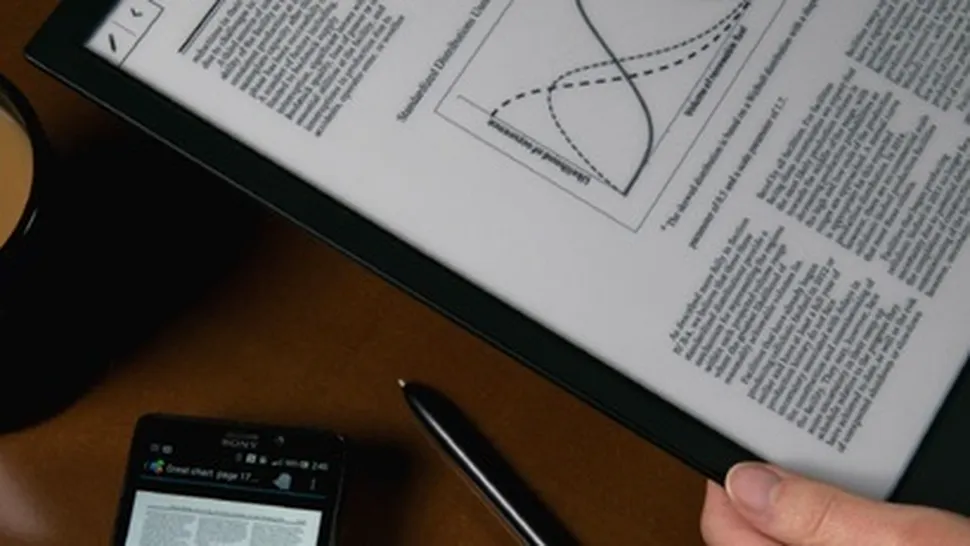 Sony a lansat Digital Paper, o tabletă atipică cu stylus şi ecran E Ink de 13