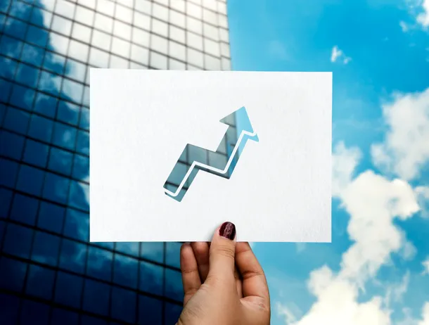 Clasament: Cele mai valoroase 50 de companii din lume în 2026. Companiile din sectoarele AI și semiconductori sunt pe val