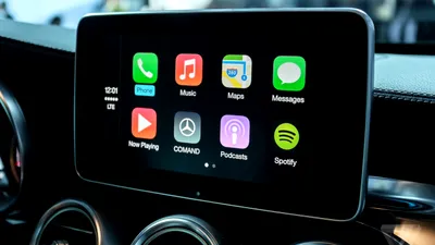 Apple şi BMW pregătesc CarKey, o funcţie prin care orice iPhone va putea funcţiona ca şi cheie pentru pornirea maşinii