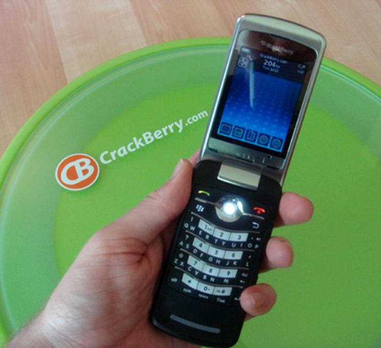 BlackBerry KickStart 8220 