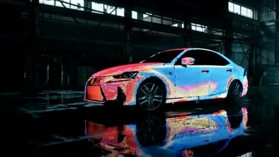 Go4News: Acest Lexus este „vopsit” cu 42.000 de LED-uri programabile