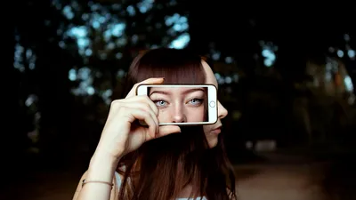 Funcția eye tracking din iOS 18: Cum să îți controlezi dispozitivele cu privirea