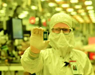 Intel Panther Lake depășește AMD Zen 5 la performanță IPC, arată primele teste independente