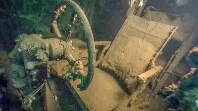 Scăderea dramatică a apelor dintr-un lac face accesibil pentru scafandri amatori un obiect scufundat în 1948: un bombardier B-29 Superfortress