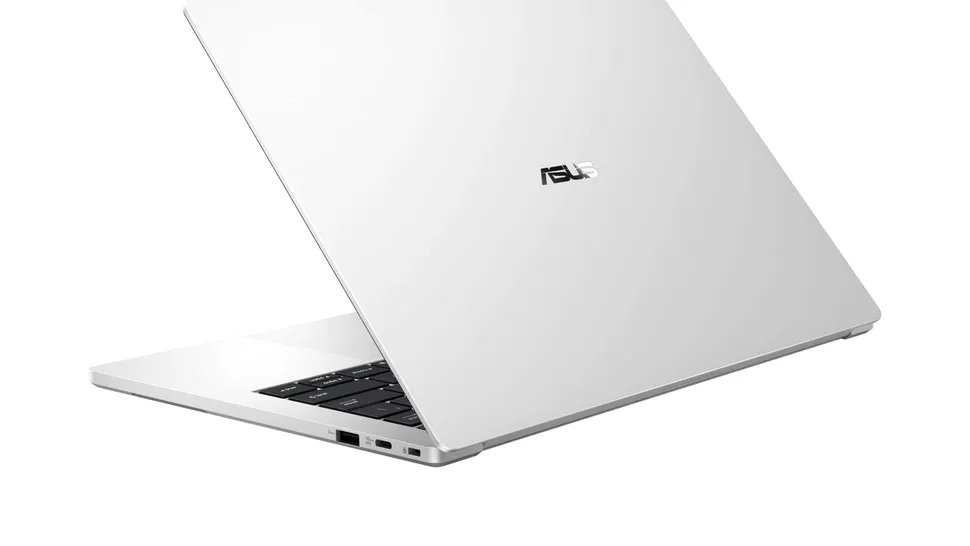 ASUS a lansat laptop-urile de ExpertBook A7 14