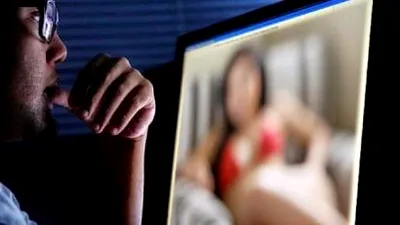„Sextortion”, un fenomen care ia amploare pe reţelele de socializare online