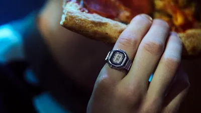 Casio lansează un inel smart pentru aniversarea de 50 de ani a companiei