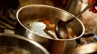Ingredientul folosit de toate gospodinele la ciorbă. E considerat extrem de toxic și te poate îmbolnăvi
