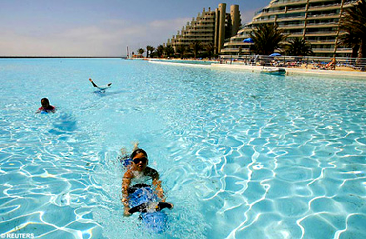 San Alfonso del Mar, Chile