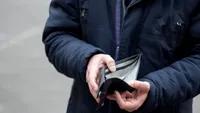 Banii cash se schimbă complet. Se pregătește o revoluție a numerarului. Bancnotele viitorului au fost deja prezentate