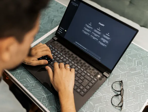 Angajații Consiliului Concurenței vor învăța să descopere cartelurile folosind inteligența artificială