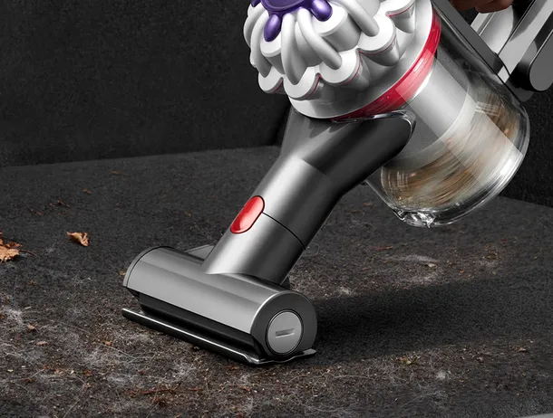 Cel mai puternic aspirator de mână. Are un motor care atinge până la 110.000 rpm