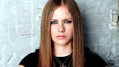 McAfee: „Avril Lavigne”, o căutare periculoasă pe Google