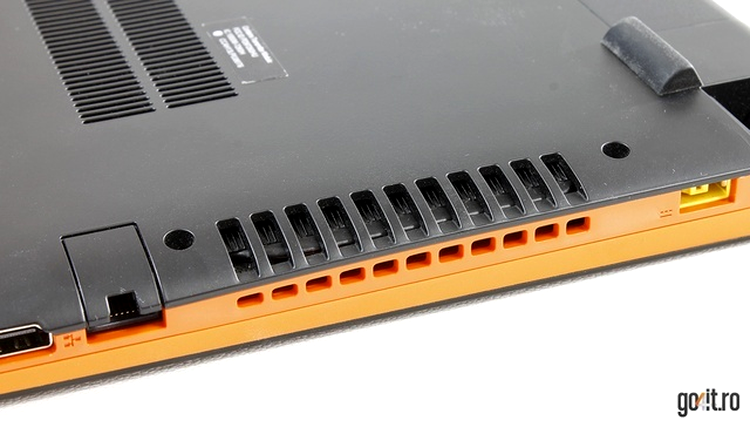 Lenovo Ideapad Flex 15 - sistem de răcire silenţios cu heatpipe-uri
