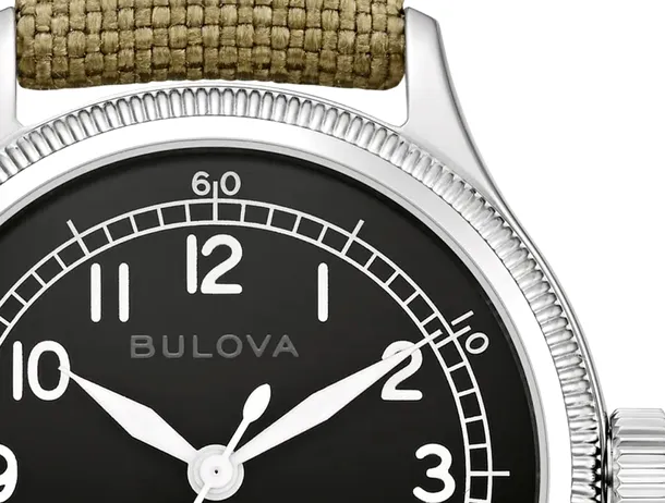 Bulova a readus la viață legendarul ceas militar din Al Doilea Război Mondial: are cristal de safir și mecanism automat modern
