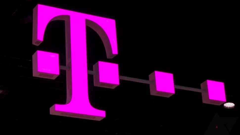 Telekom scumpeşte abonamentele pentru servicii mobile şi fixe: telefon, internet şi televiziune