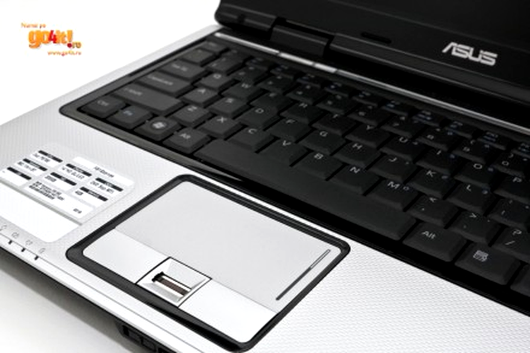 Asus F81 - restpad-ul se incalzeste in timpul functionarii