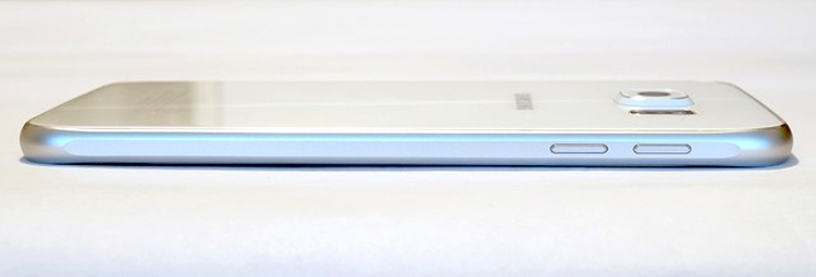 Samsung Galaxy S6: o carcasă cu o grosime de 6,8 milimetri
