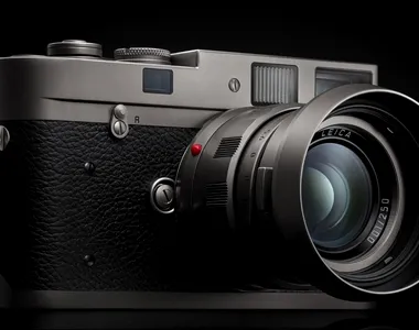 Leica lansează o cameră foto cu film de 20.000 de dolari