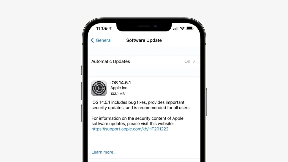 Apple lansează iOS 14.5.1, un update de securitate care rezolvă o vulnerabilitate gravă