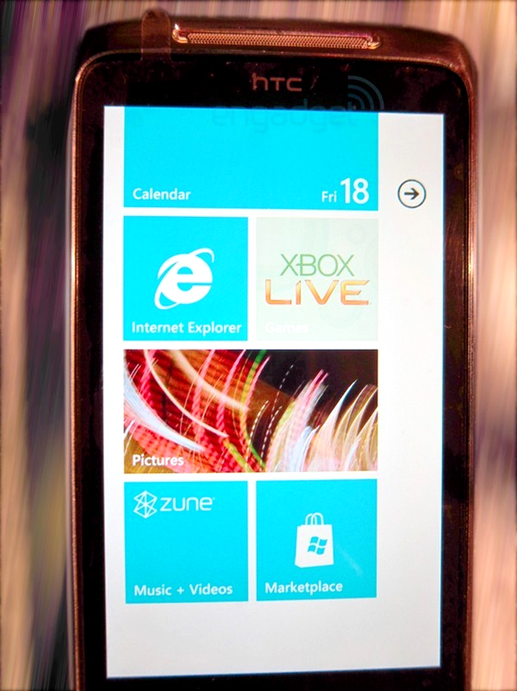 Primul HTC cu Windows Phone 7