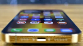 Autoritățile franceze interzic de la vânzare un model iPhone, acuzând depășirea limitelor de radiații