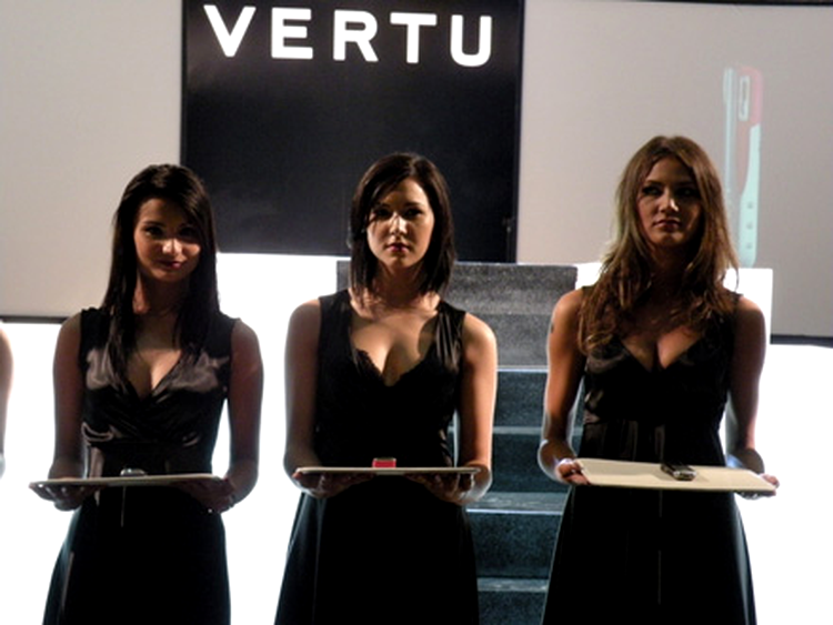 Lansare Vertu Romania