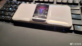 Lenovo Legion, înfrânt de Asus ROG și Xiaomi Blackshark pe segmentul telefoanelor de gaming