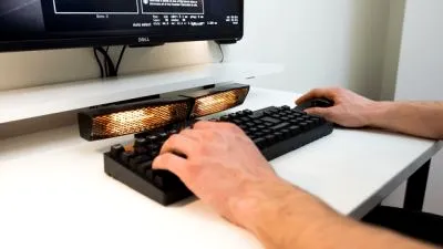 Dispozitivul care îţi încălzeşte mâinile atunci când foloseşti tastatura