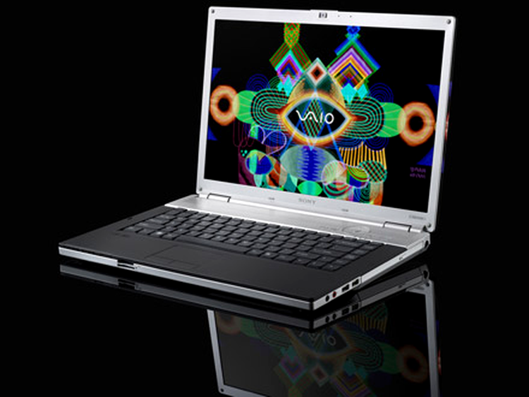 Sony VAIO Graphic Splash Maya Hayuk Edition