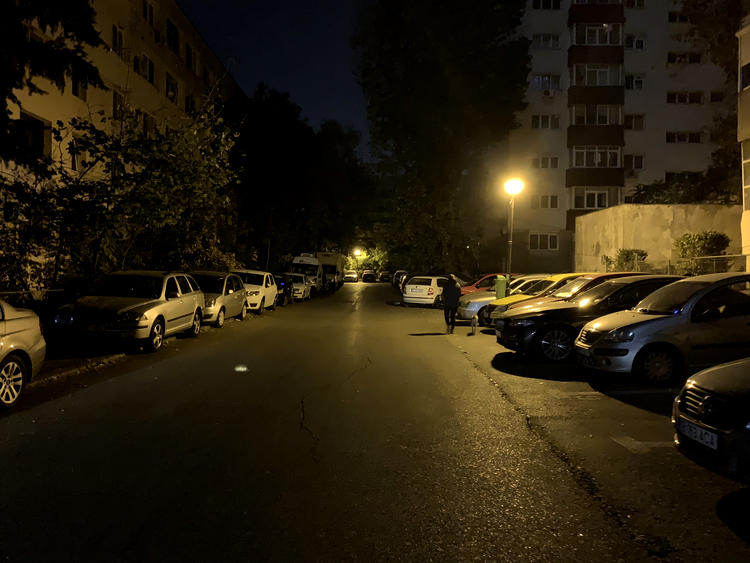 iPhone XR - foto noapte