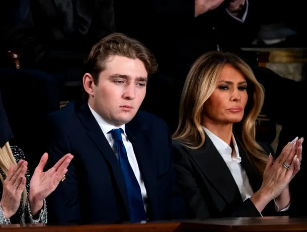 Site web care cere înrolarea lui Barron Trump în armata SUA, lansat