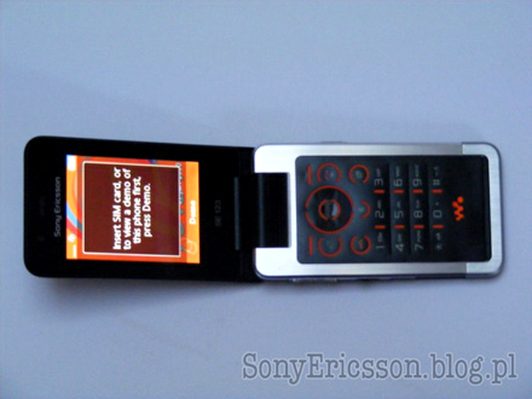 Sony Ericsson W707