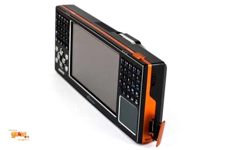Wibrain B1LH – portul USB