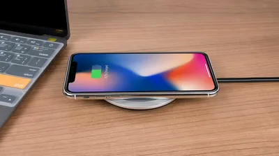 Apple introduce estimarea timpului de încărcare pentru iPhone în iOS 18.2