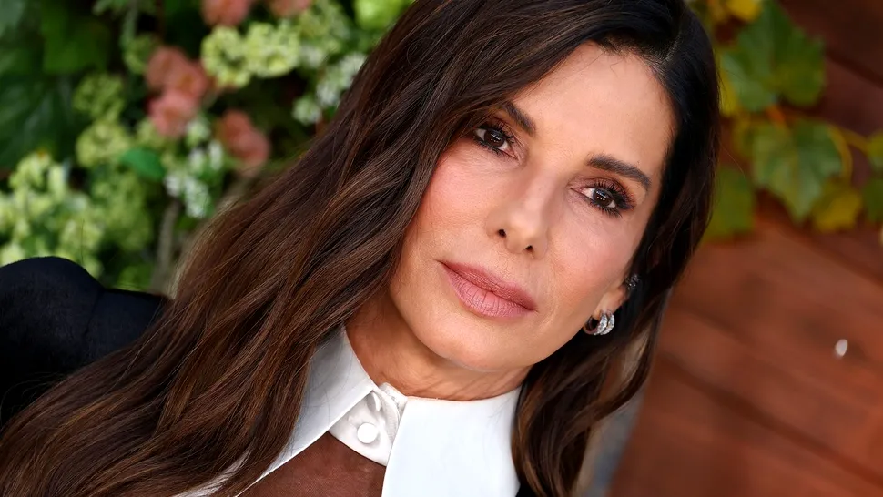 Sandra Bullok a vorbit despre începuturile carierei sale: Ce lucruri nepotrivite i-au cerut greii de la Hollywood?