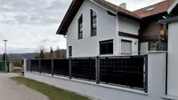 Gardul care produce curent. Cât costă noua soluție cu panouri fotovoltaice pe care europenii o utlizează deja