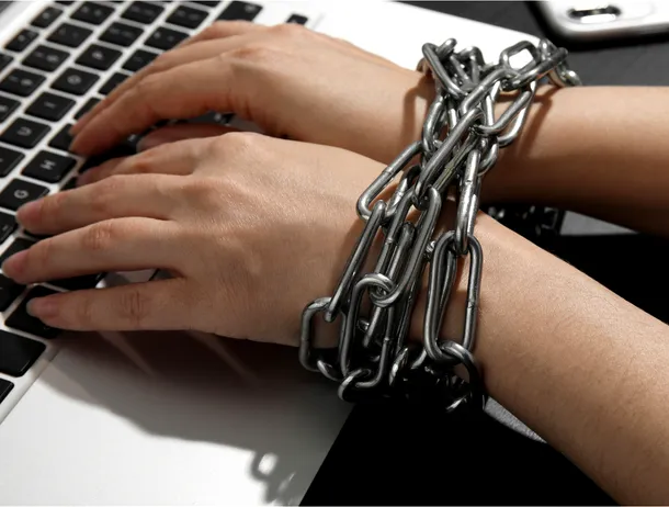 Libertatea internetului în lume în 2026. Unde se situează România și ce stat a primit zero puncte?