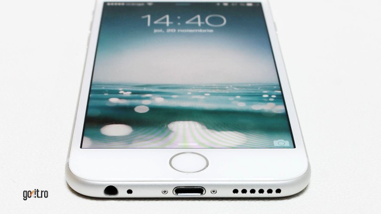 iPhone 6: grila difuzorului are acum un singur rând de orificii