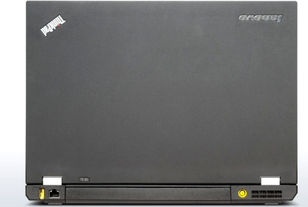 Lenovo T430i - carcasă din fibră de carbon